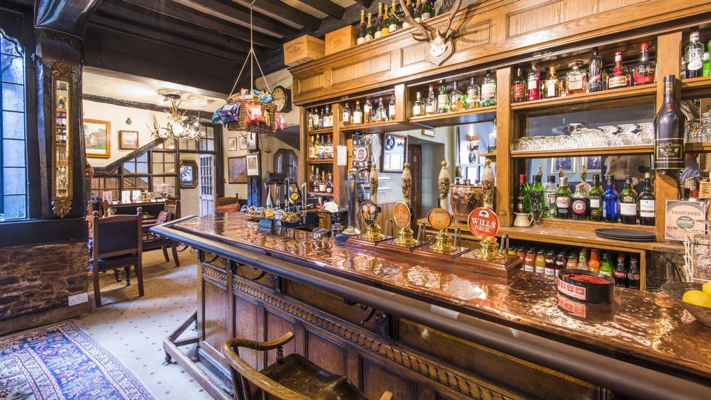 Luttrell Arms Hotell Dunster Exteriör bild